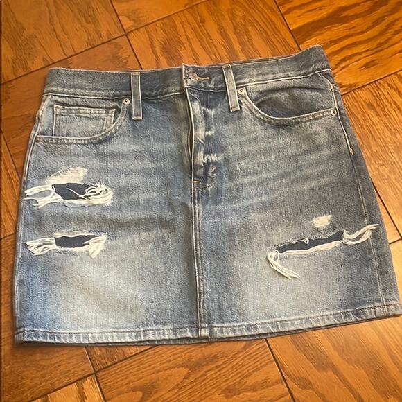 Madewell size 29 Riger Distressed Denim Mini Skirt - Picture 1 of 12